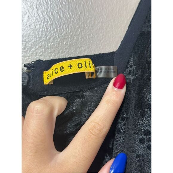 NWOT ALICE + OLIVIA Yodi Brocade Black Peplum Dress Women's Size 2 - Picture 5 of 11